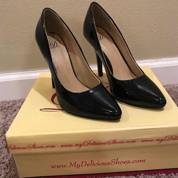 Heels - Picture 2 of 5